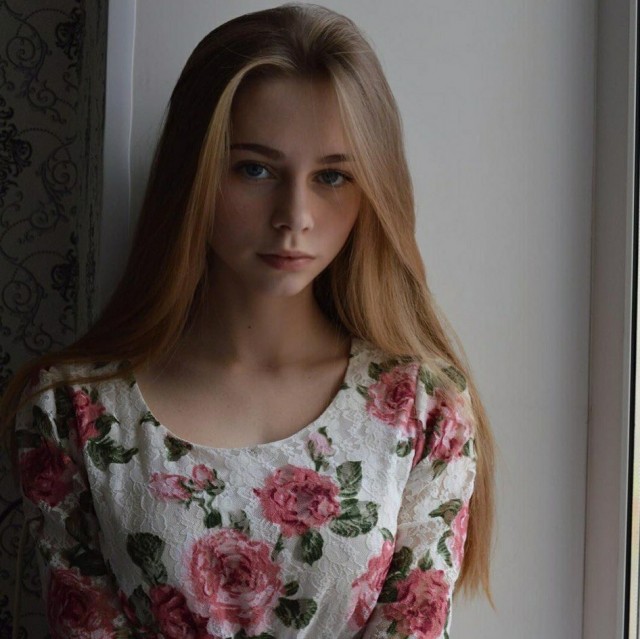 Красивые девушки из соцсетей