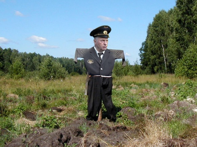 Фотожаба: Жириновский проводник