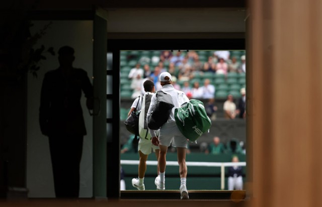 ATP оштрафовала на $1 млн организаторов турнира в Уимблдоне за недопуск россиян