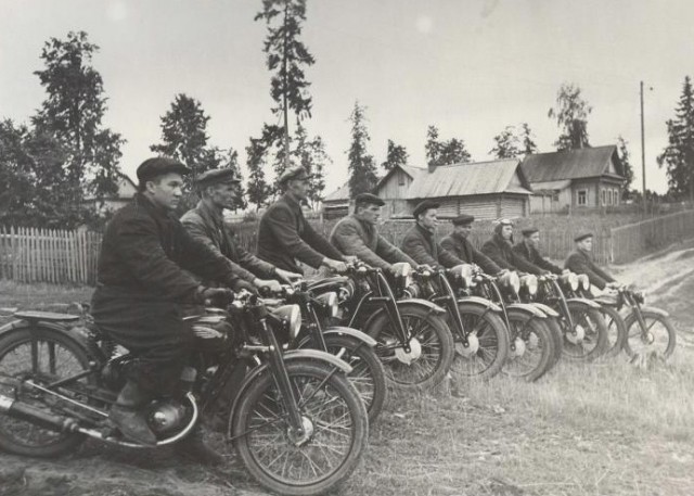 Фотографии из прошлого нашей страны - 38