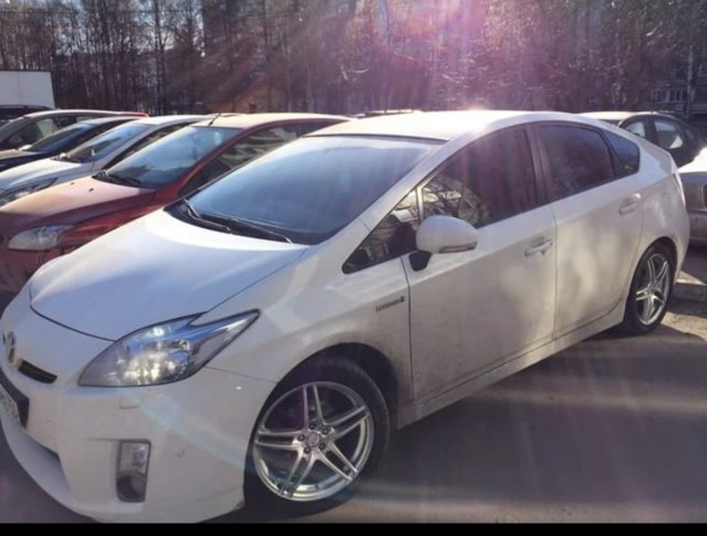 Автоматическая парковка авто