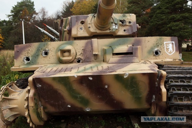 Где произошло самое крупное сражение между советскими танками ИС-2 и тяжёлыми немецкими "кошками"?