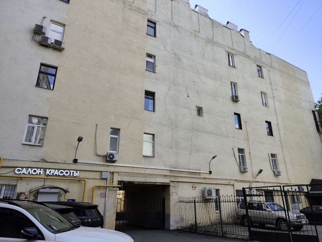 Шляюсь по Москве (задворки Тверской).