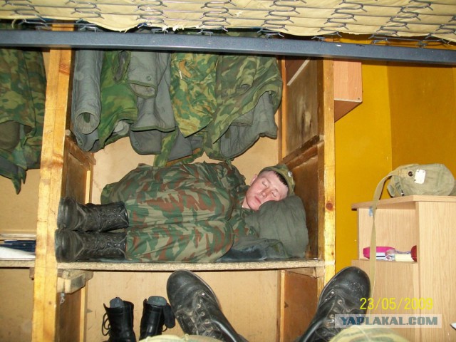Тяготы и лишения воинской службы