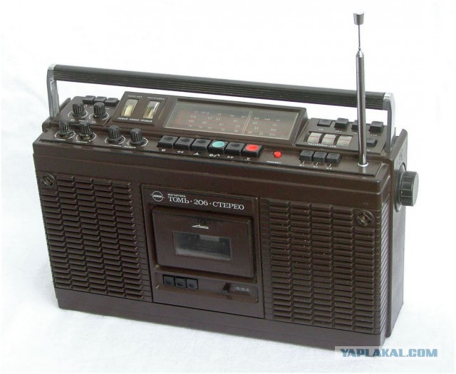Магнитофоны кассетные портативные СССР