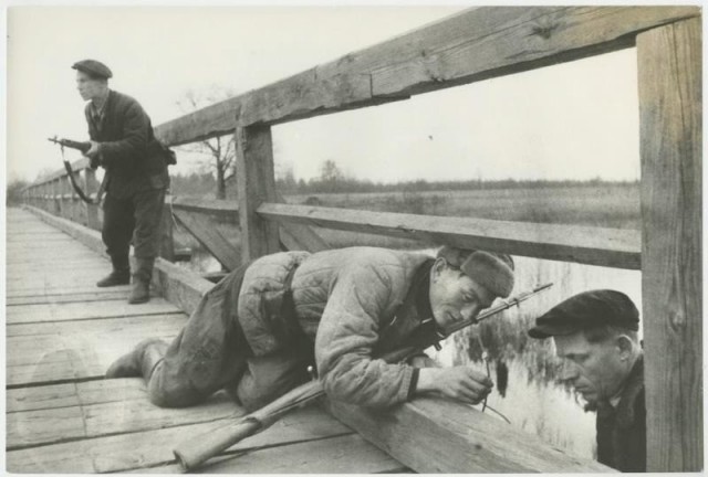История в фотографиях