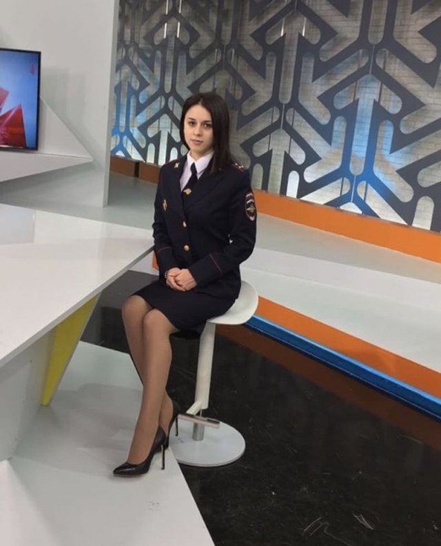 Девушки в форме