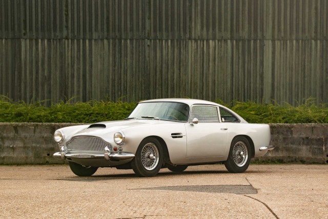 Классический Aston Martin, простоявший в сарае 30 лет, продают за $327 000