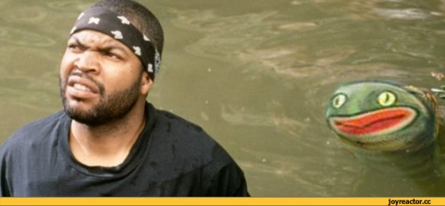 Последний в России художник киноафиш в советском стиле Василий Чеботарёв временно ушёл из профессии — из-за проблем со здоровьем.