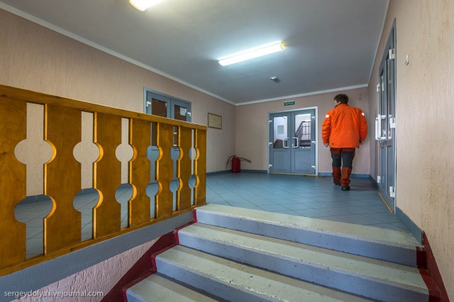 Как и чем живут наши на Шпицбергене в Баренцбурге