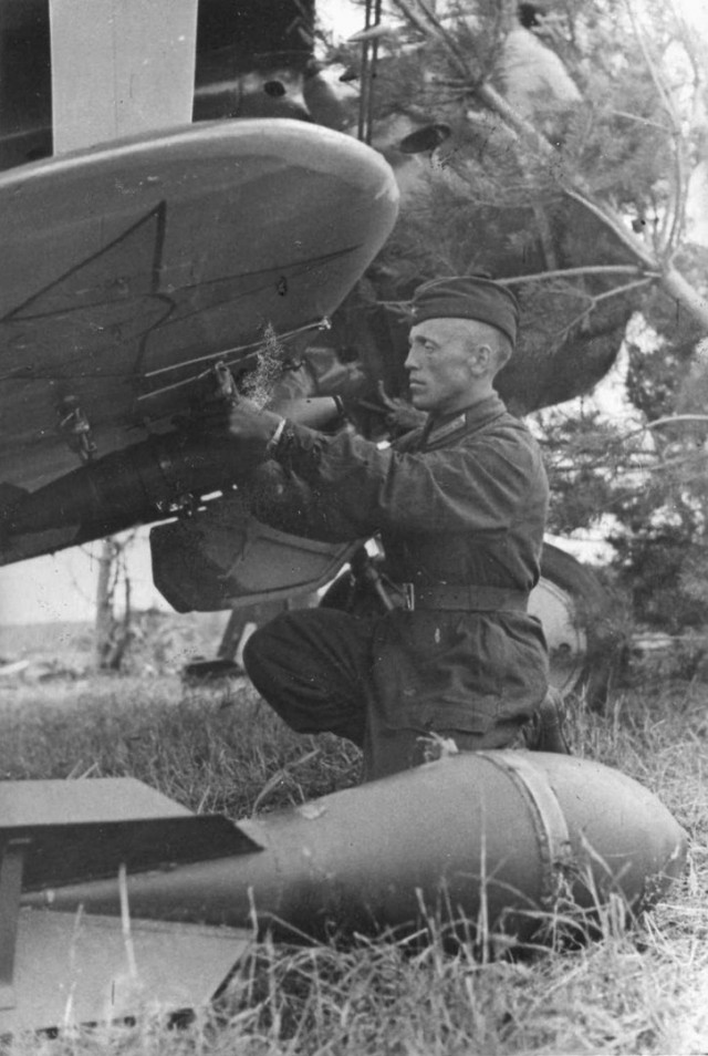 XX век в черно-белой фотографии. Авиация