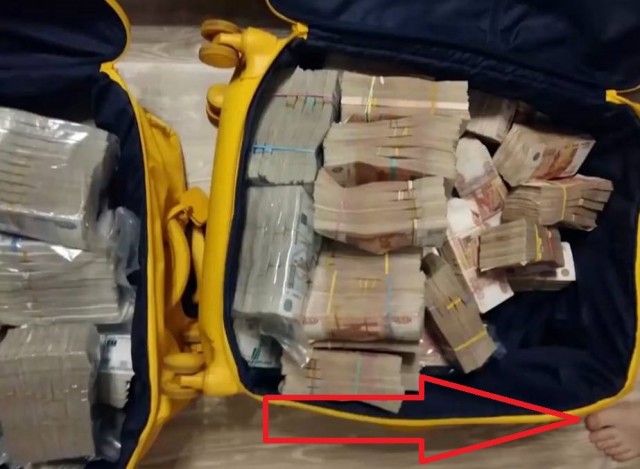 В России возбуждено 1-е уголовное дело о растрате денежных средств криптовалютной биржи. У подозреваемого нашли 200 млн руб
