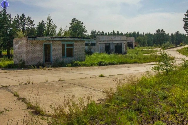 Заброшенная база ядерных ракет Р-16 "Галун-6". Здесь обслуживали ракеты 4-й ракетной дивизии