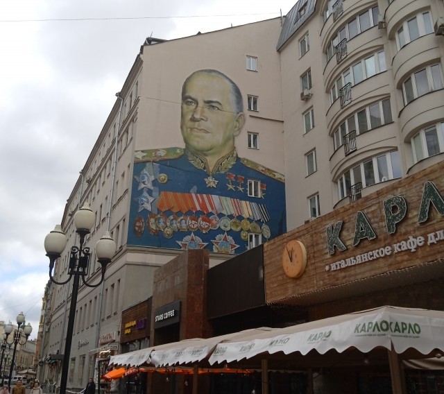 Лица героев