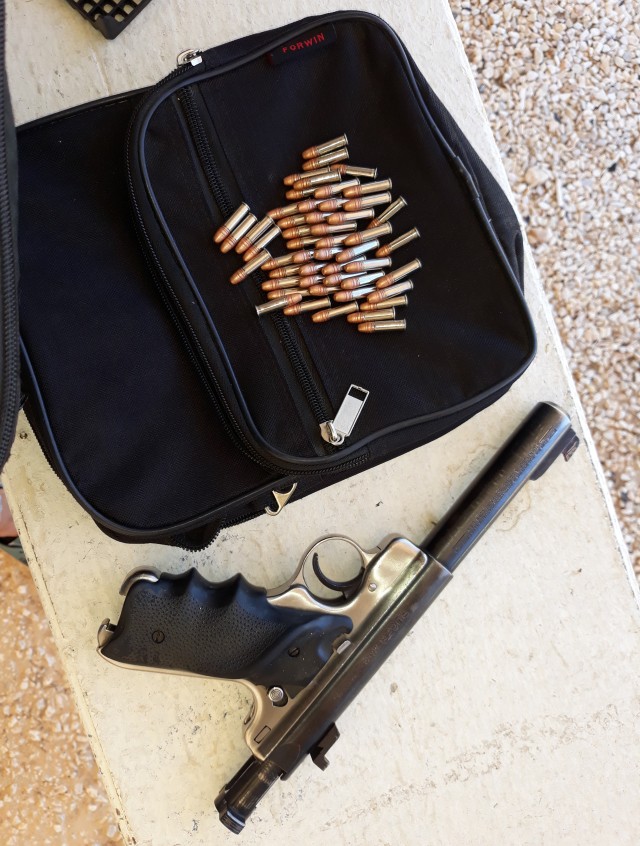Пистолет Ruger 22