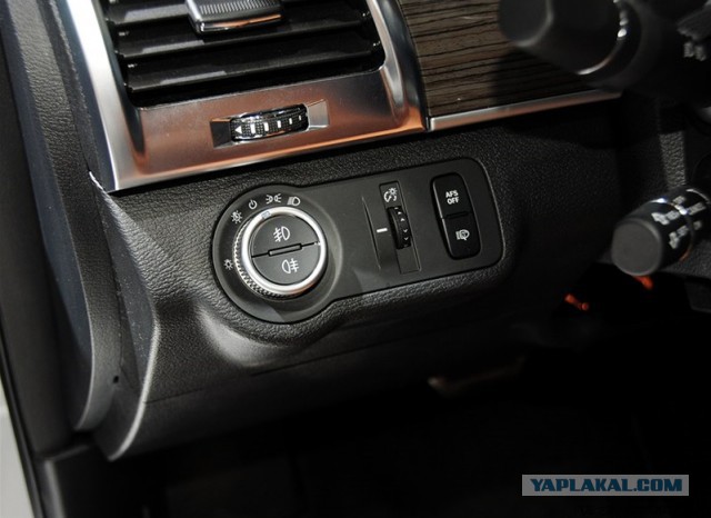 Начались продажи премиум-кроссоверов Haval H2 и H6