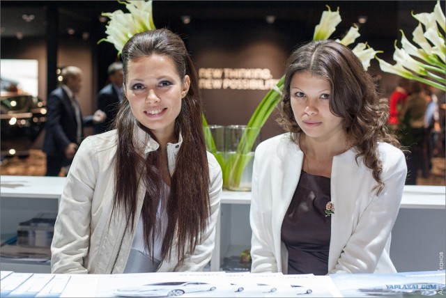 Девушки на ММАС 2012