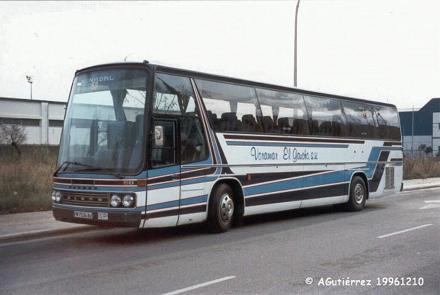 Игра на ЯПе: Угадай АВТО-9