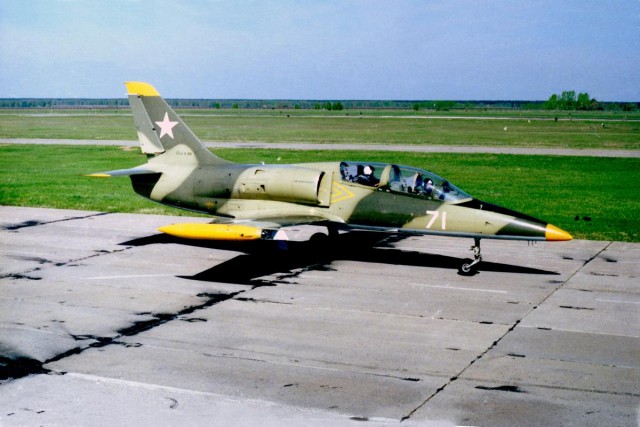 Л-39(L-39C), "Летающая парта"