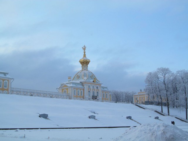 Белый Петергоф