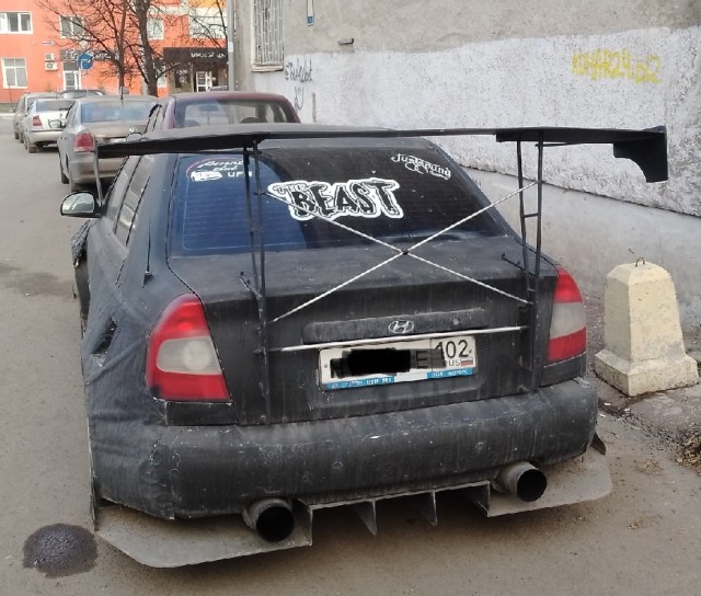 Подборка "гениев" автотюнинга