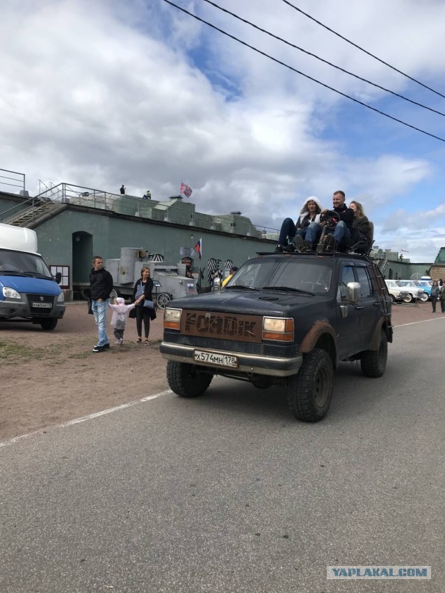 Кронштадт ,выставка ретро автомобилей