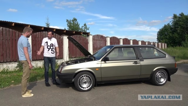 А ведь когда то были времена,когда половина легковых автомобилей уходила на экспорт,а наши гонщики выступали на международных соревнованиях.