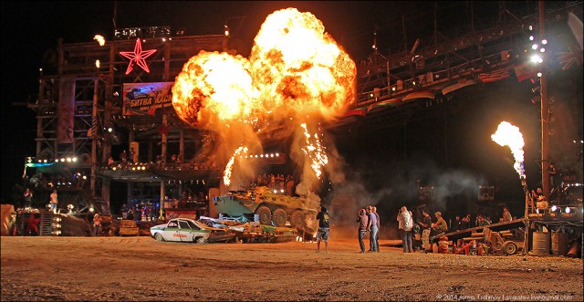В Севастополе человек поджёг себя у всех на глазах