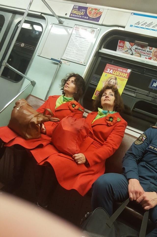 Свежая подборка модников из метрополитена