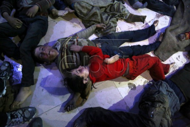 Фотосессия мертвых: как «Белые каски» снимали жертв химатаки в Думе