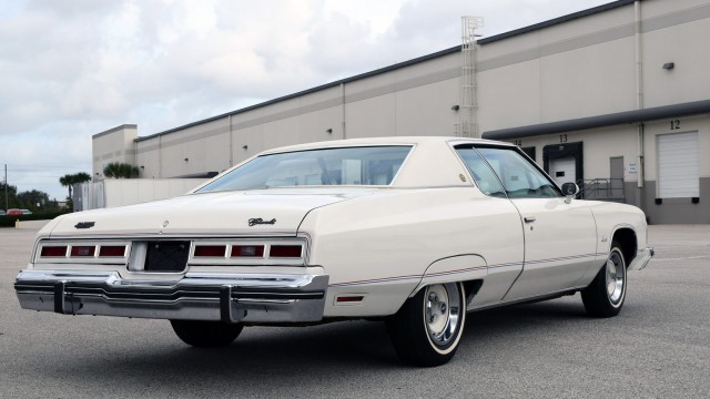 Американцы - 22. 1958 Impala. Красивых автофото пост