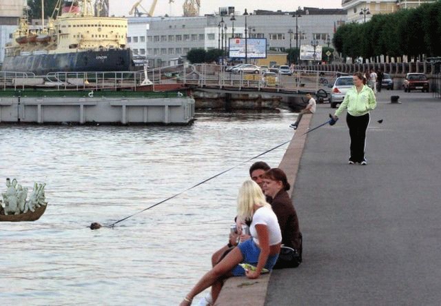 Фотожаба: Прогулка в стиле Му-МУ