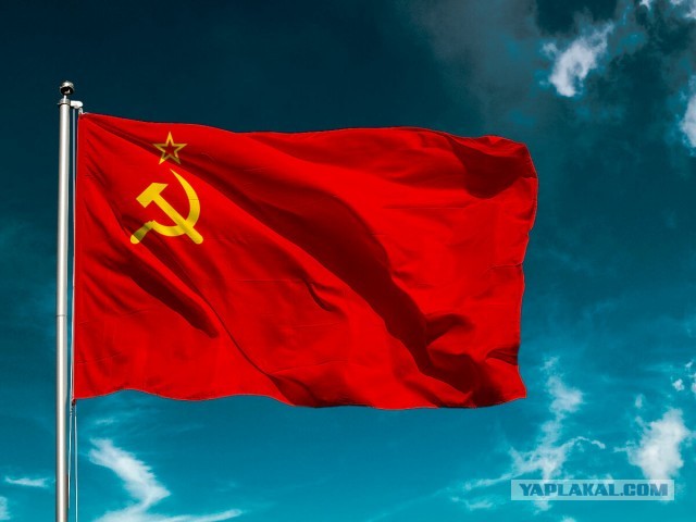 Официального значения цветов российского триколора нет