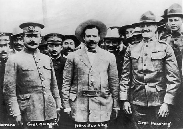 Редкие фотографии с более чем 100 летней историей