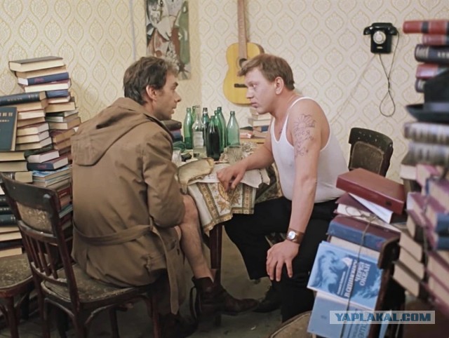 Заводы стоят, одни юристы в стране