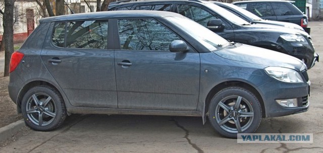 Lada Kalina Cross