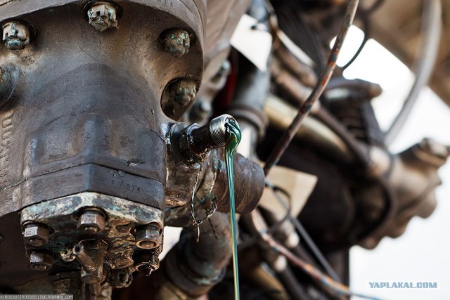 Восстановление Ил-14Т на Тушинском аэродроме