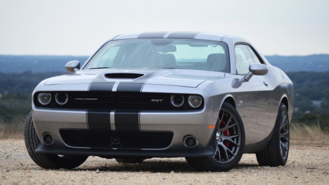 Dodge воскресил классический Challenger