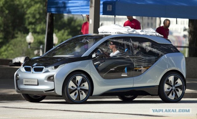 BMW i3 и i8 замечены в центре Чикаго