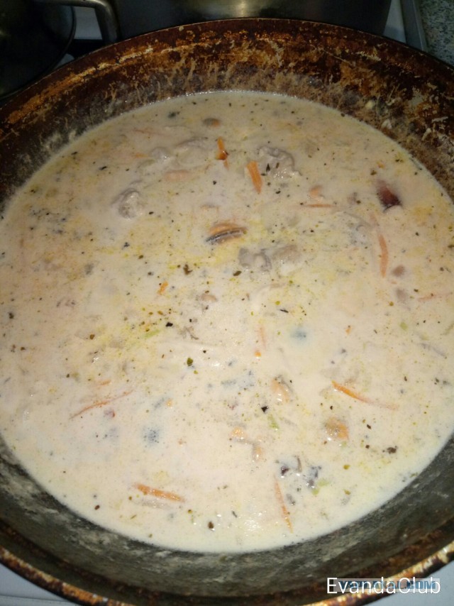Уха с морепродуктами на молоке и сливках по американски (Clam Chowder)