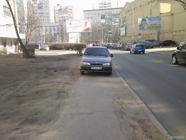 Против езды по тротуарам
