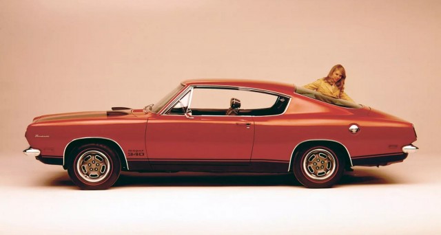 60 лет Plymouth Barracuda