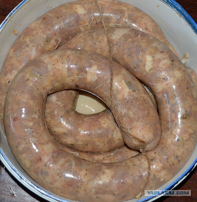 "Краковская" и "сервелат" в домашних условиях