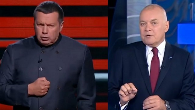 В Харькове сегодня скинули памятник Жукову
