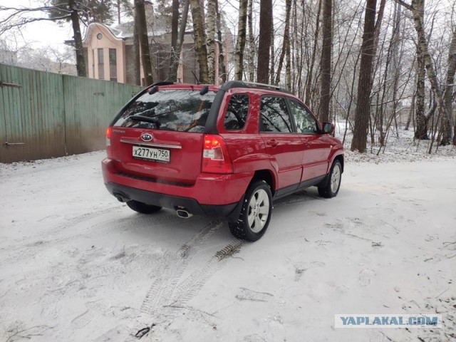 Продаю Kia Sportage II 2.0AT 4WD 2009 Моск.обл