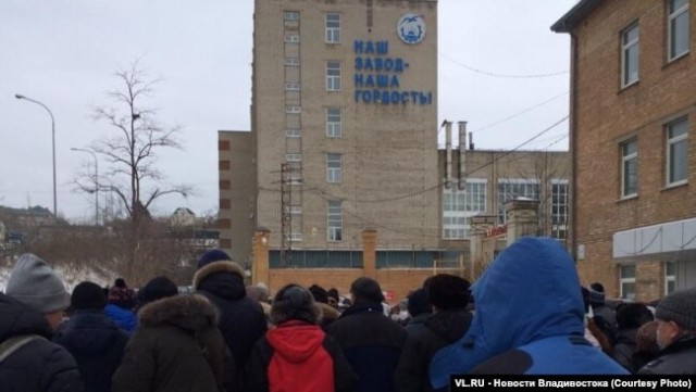 Причины развала радиозаводов СССР на примере маленького приемника