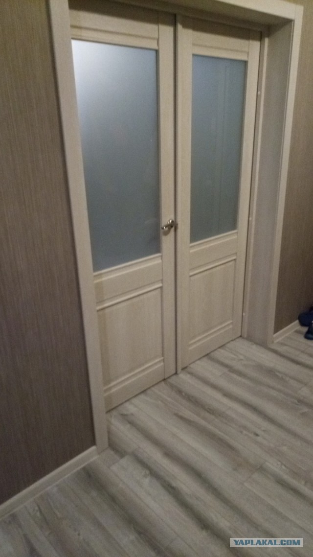 Приехал блин двери поставить