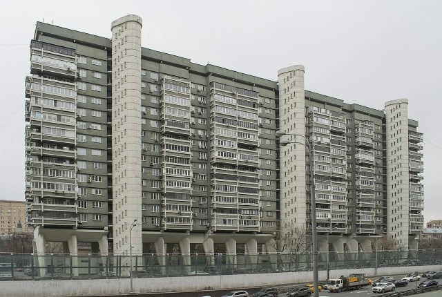 Дом-Корабль в Москве на Тульской
