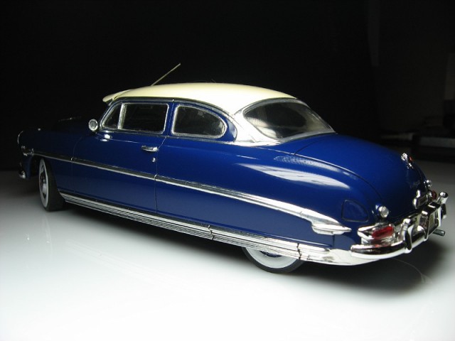 Модель 1:25 HUDSON HORNET 1953