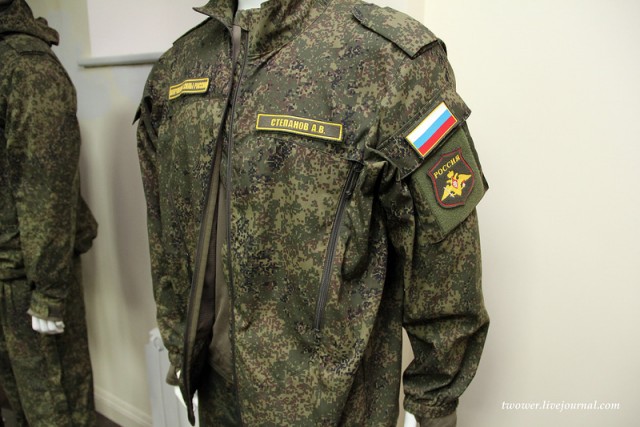 В репортаже на украинском ТВ об уничтоженной российской колонне показали бирку военнослужащего Мiщенко О.А.